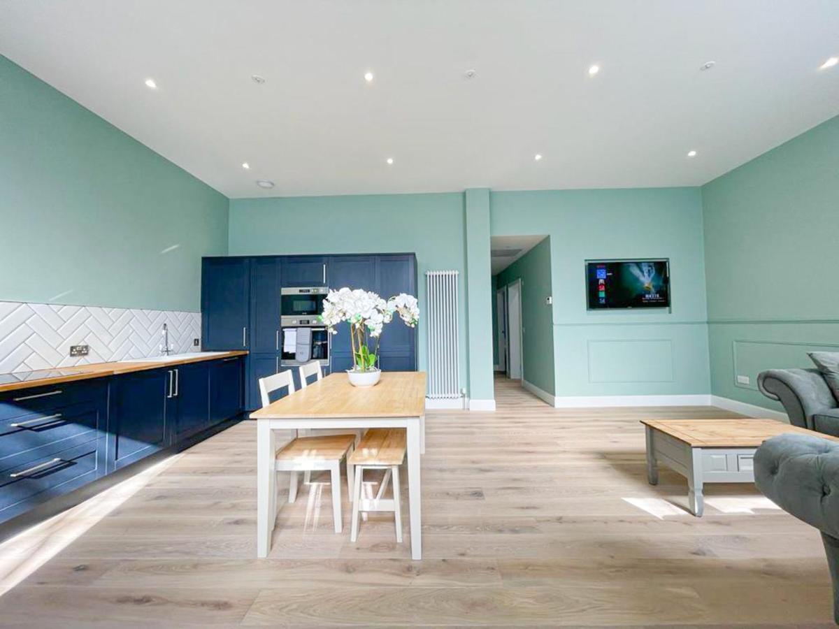 Beautiful 2br, Private Entry In Vibrant Leith Appartement EDI