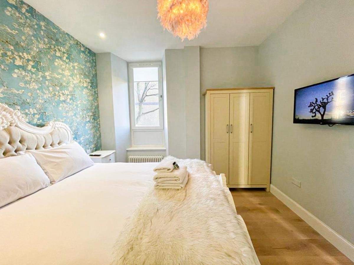 Beautiful 2br, Private Entry In Vibrant Leith Apartment EDI